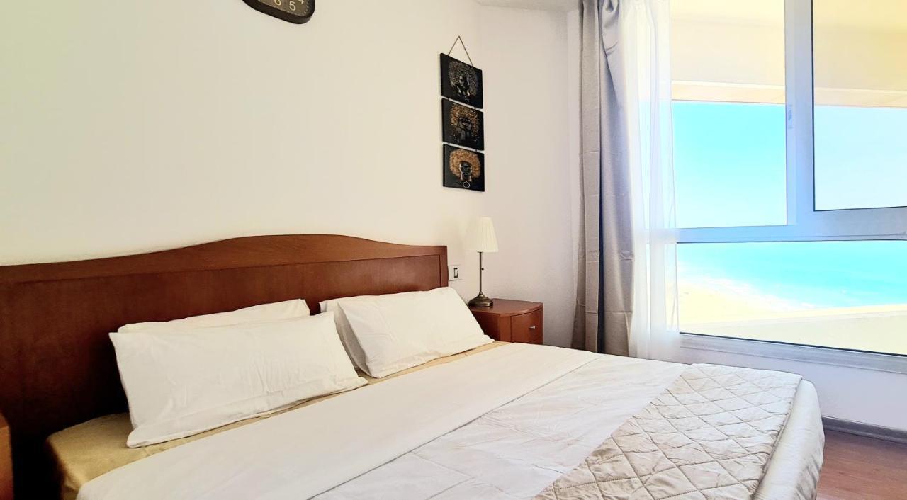 Go To Apartments In Leonardo Bat Yam Exteriör bild