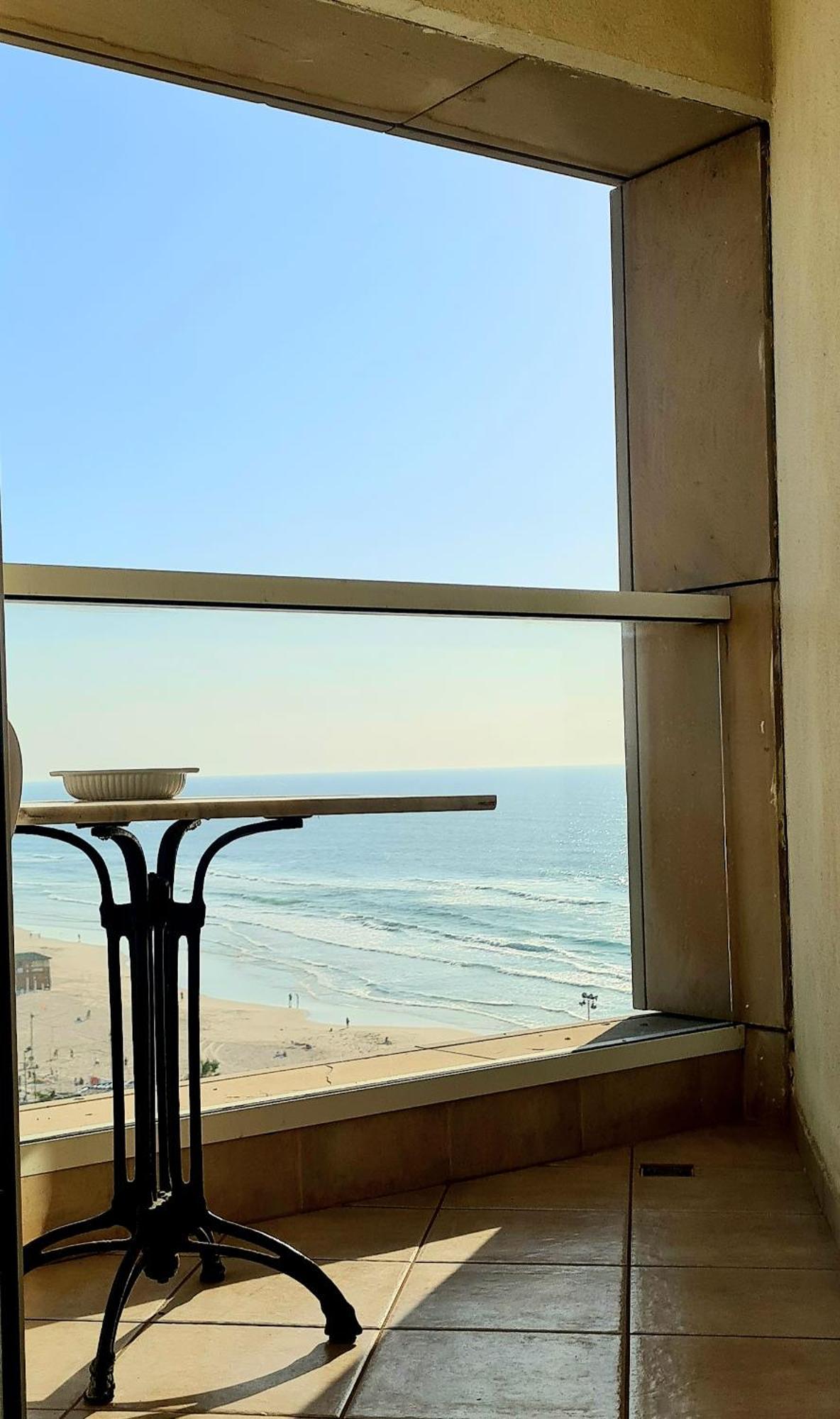 Go To Apartments In Leonardo Bat Yam Exteriör bild