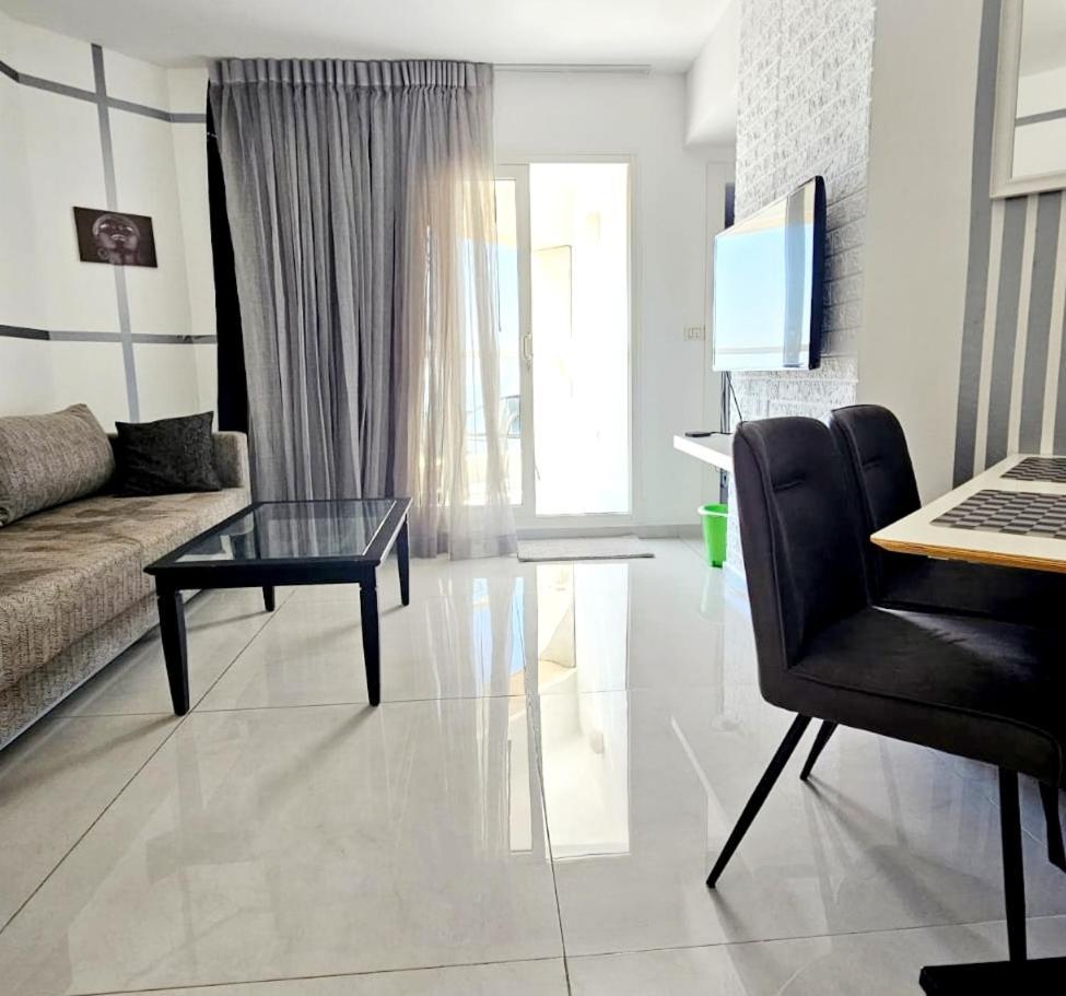 Go To Apartments In Leonardo Bat Yam Exteriör bild