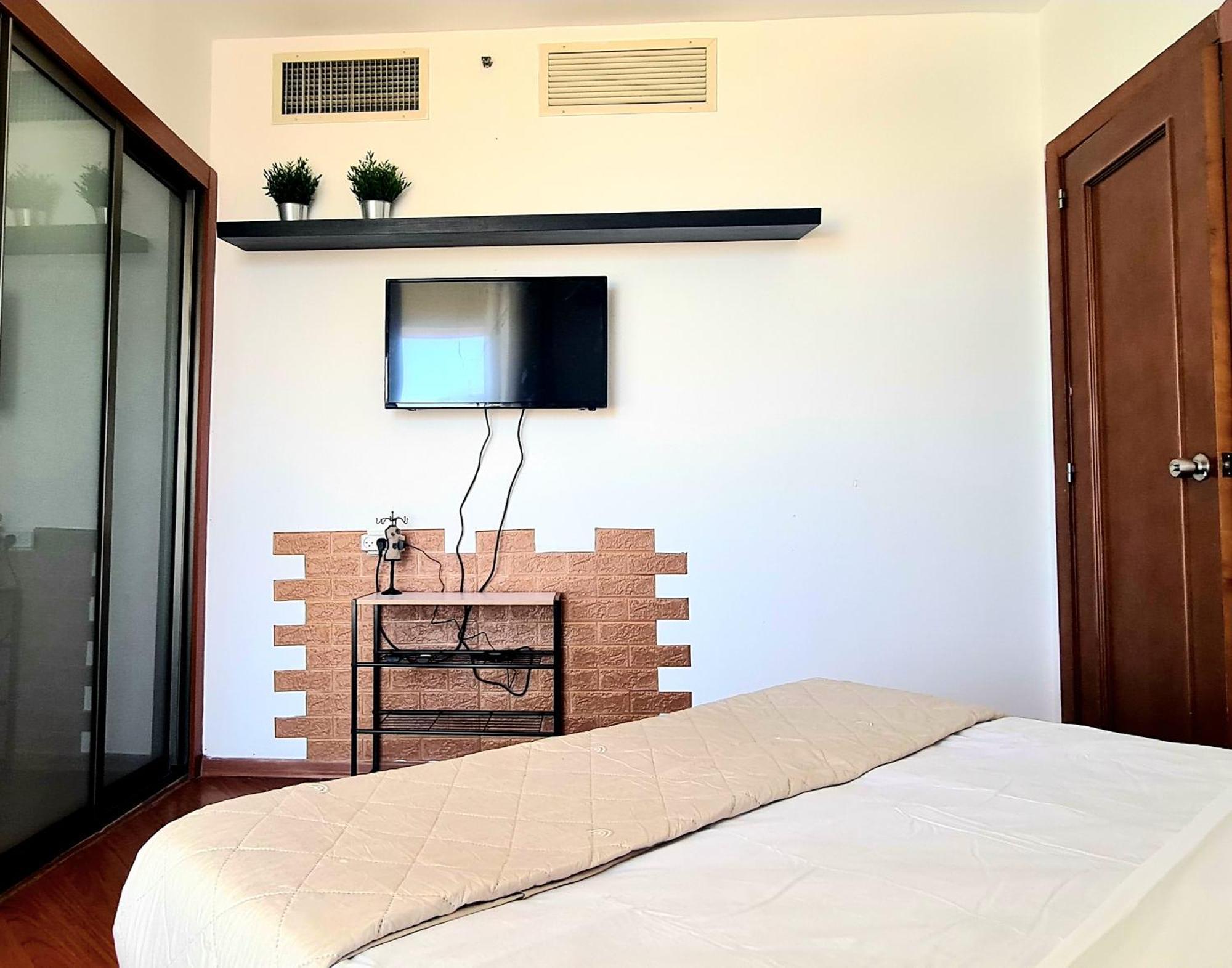 Go To Apartments In Leonardo Bat Yam Rum bild